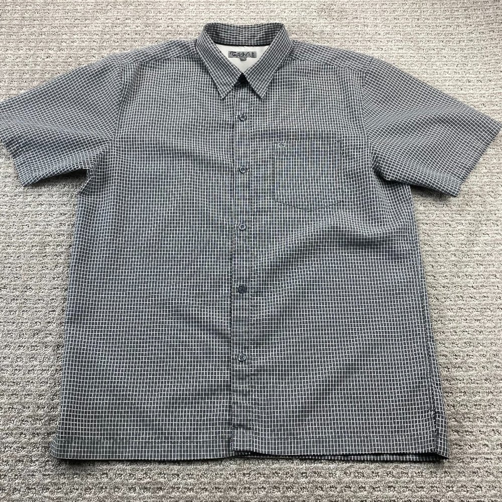 Gotcha Sport Shirt Men Medium M Gray Checkered Button Up Casual Pocket Logo